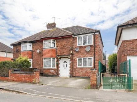 111 Kingsway North